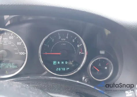 2017 Jeep Wrangler Unlimited Sahara 4X4 from USA, damaged, VIN 1C4BJWEGXHL746965